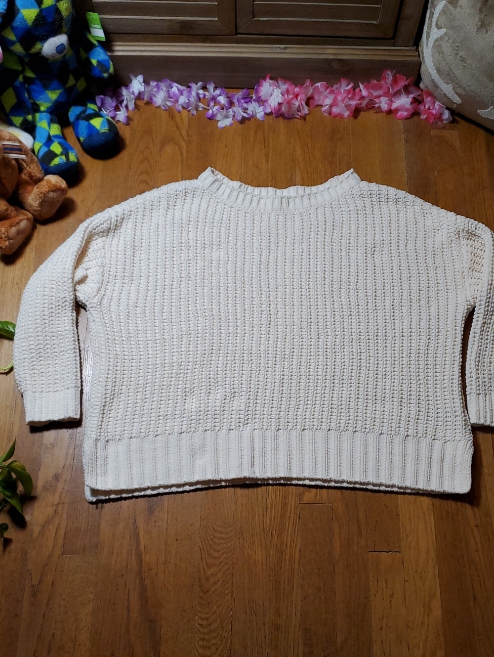 American Eagle Outfitters Cream Oversized Crewneck Sweater